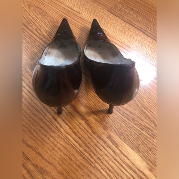 Dolce & Gabbana dark burgundy high heels size 38. - Picture 4 of 13